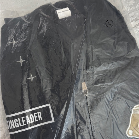 Fourth Wing Red Sox Jacket - Picture 3 of 3